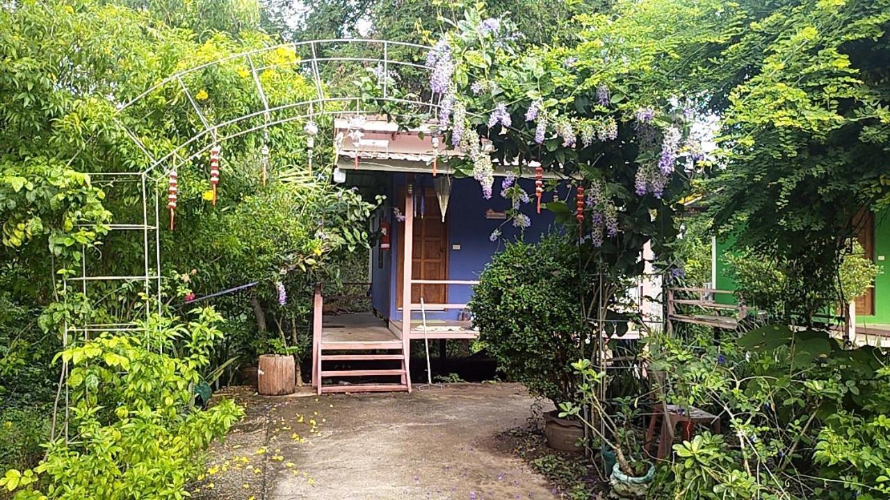 บ้านสวนนกโฮมสเตย์ Owlhouse Ban Pong Pat Экстерьер фото